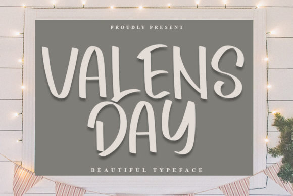 Valens Day: A Handwritten Font for Small Business Branding
